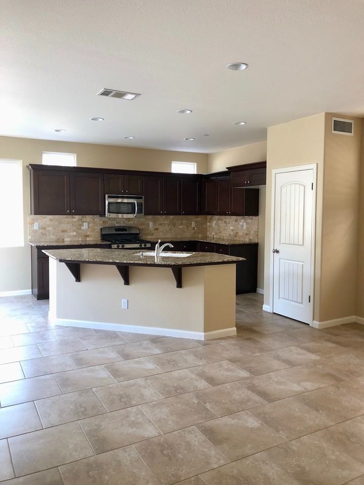 2404 Chardonnay Pl - Photo 3 of 19