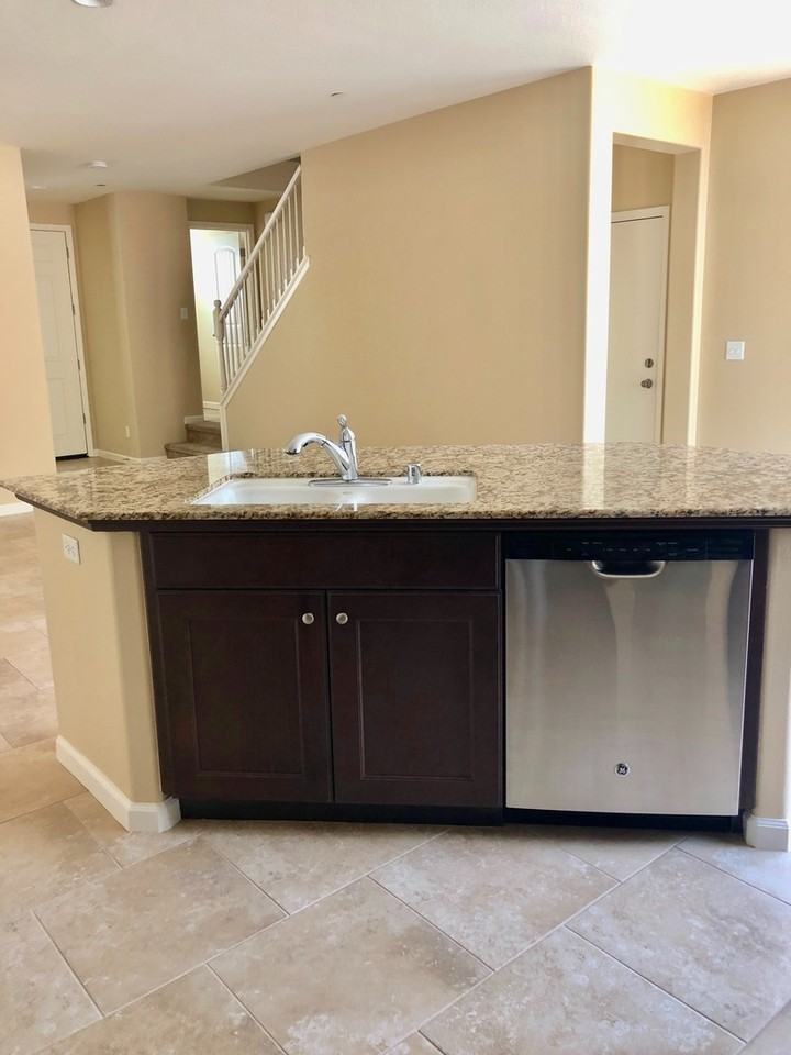 2404 Chardonnay Pl - Photo 5 of 19