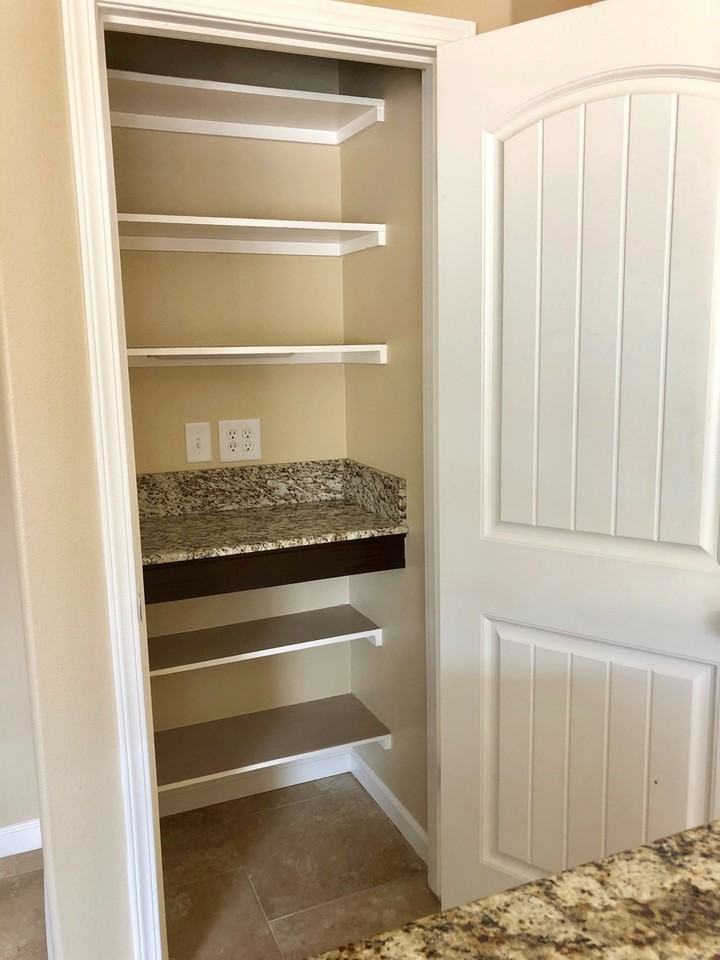 2404 Chardonnay Pl - Photo 6 of 19
