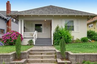 303 Ne 45th Ave - Photo 1 of 1