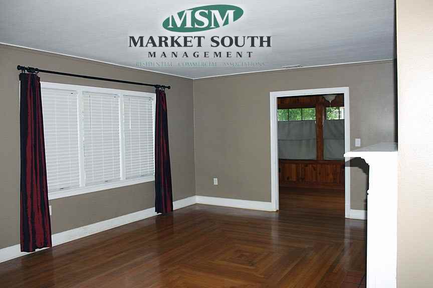 501 E 57th St - Photo 3 of 18