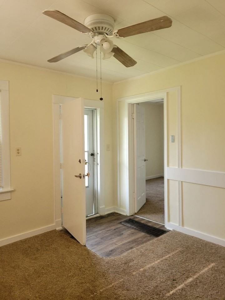 5204 Scarritt Ave - Photo 2 of 14