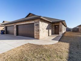 featured image of 1835 Cypress Ln