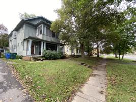 featured image of 259, 261-263 Flower City Park - 259 #259