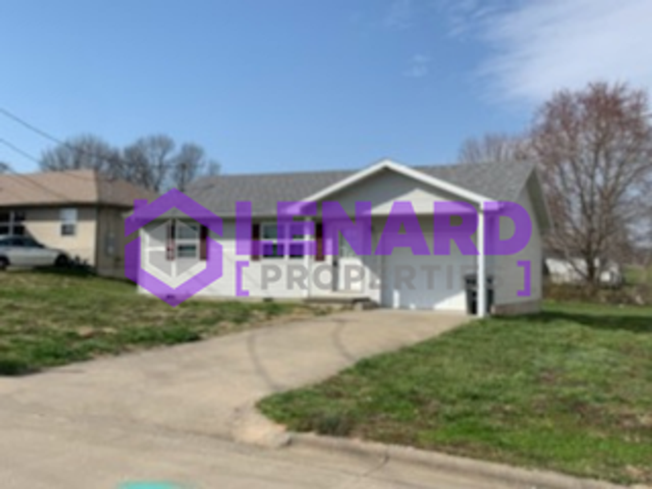 1841 E Laverne St - Photo 2 of 10