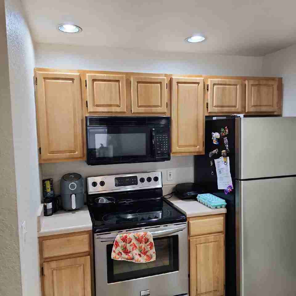 4002 Venetian Bay Dr #1 - Photo 7 of 29