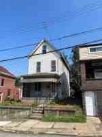 featured image of 427 Howard St