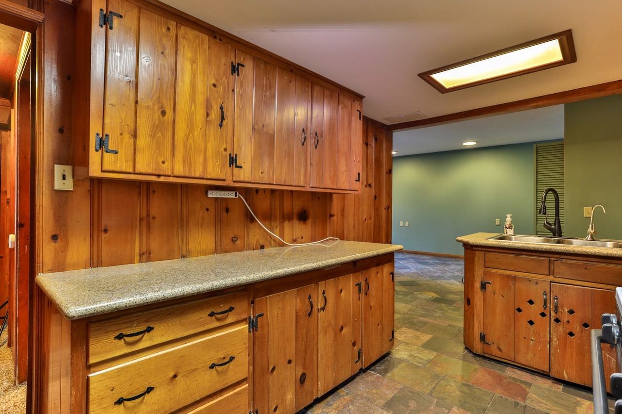 23747 Shady Ln - Photo 5 of 15