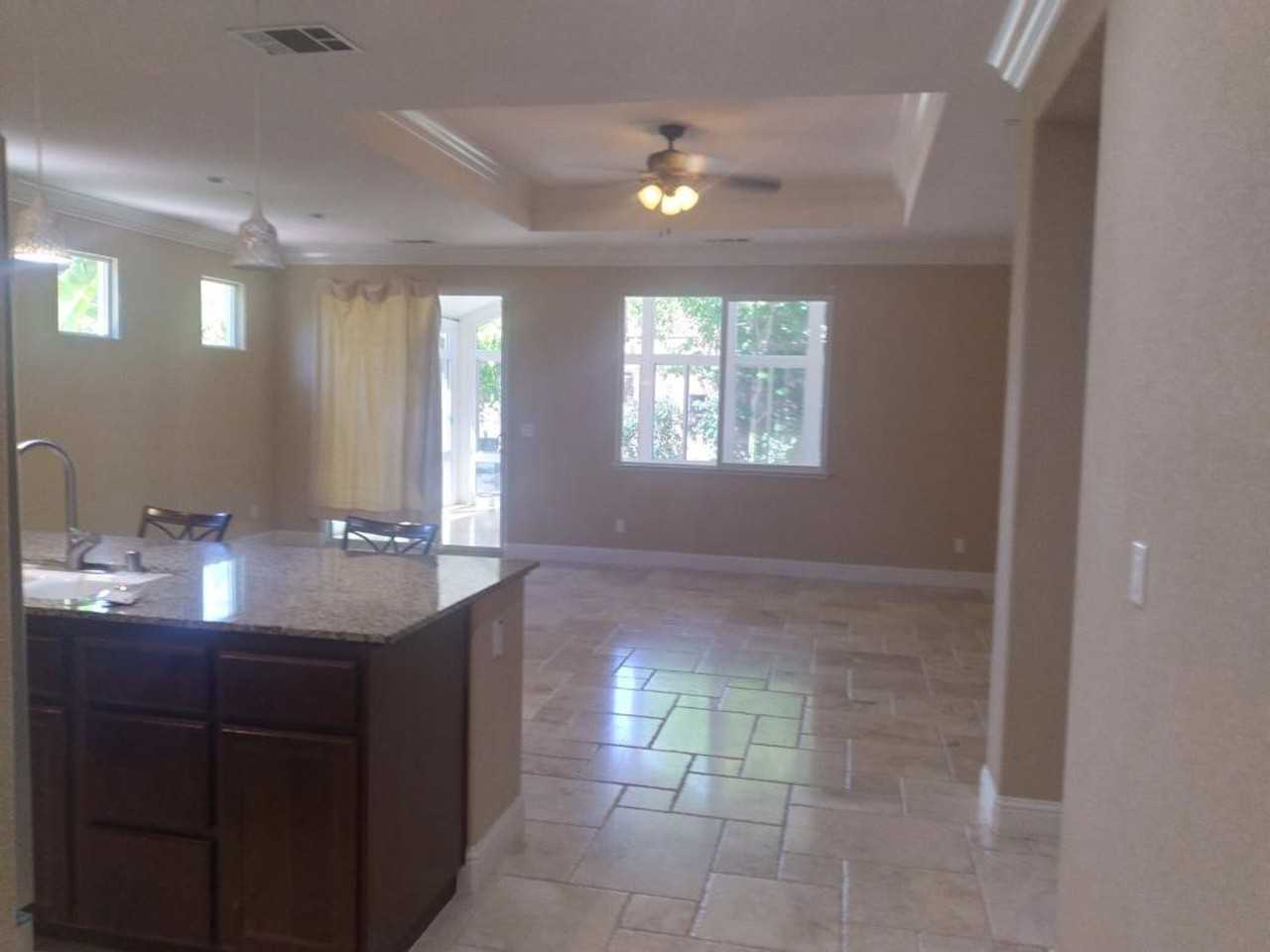 3891 Danbury Way - Photo 7 of 45