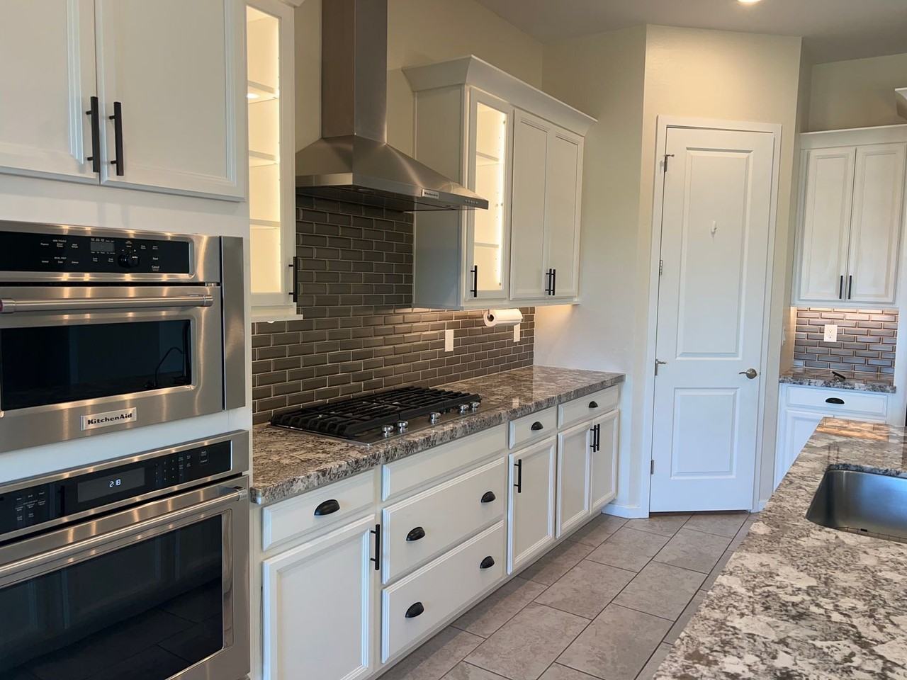 5140 S Springs Pl - Photo 2 of 14