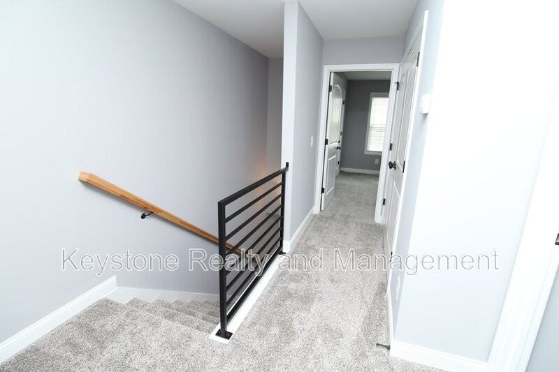 1725 Manning Dr #4 - Photo 7 of 10