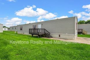 812 Monroe Ln - Photo 1 of 1