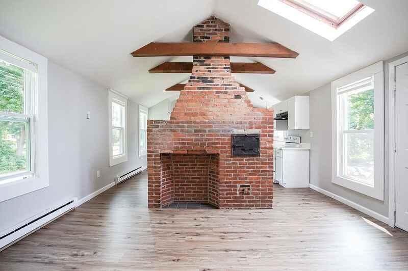 33 Spring St #D - Photo 4 of 12