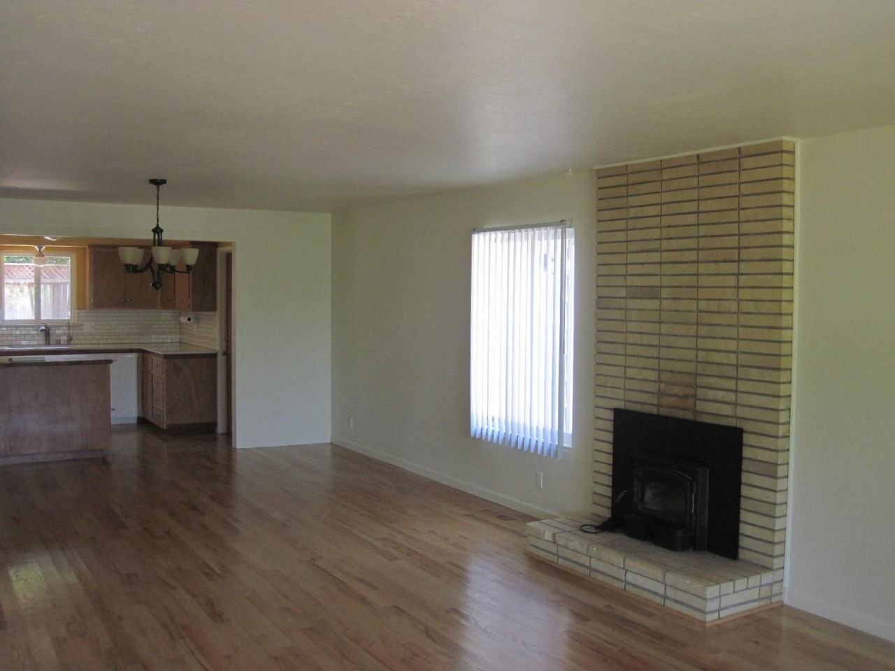 10 Blossom Way - Photo 3 of 16