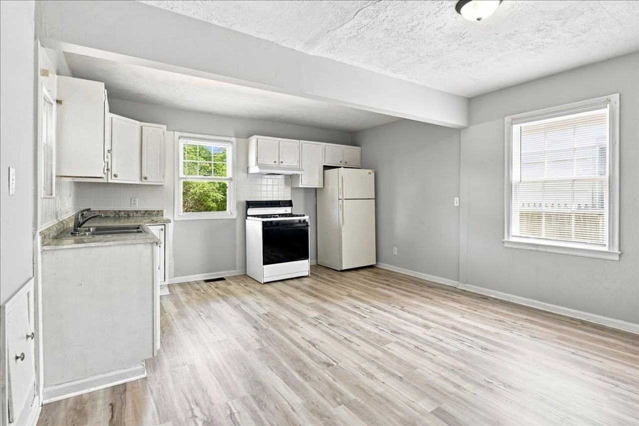 1518 Udell St - Photo 5 of 14