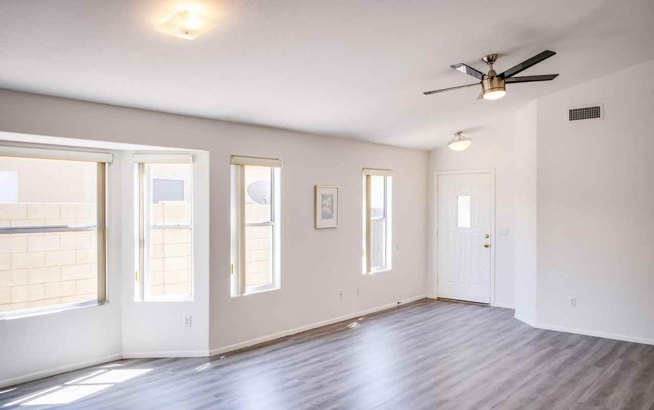 4366 E Hartford Ave - Photo 5 of 19