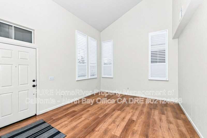 2647 Silver Stone Ln - Photo 2 of 35