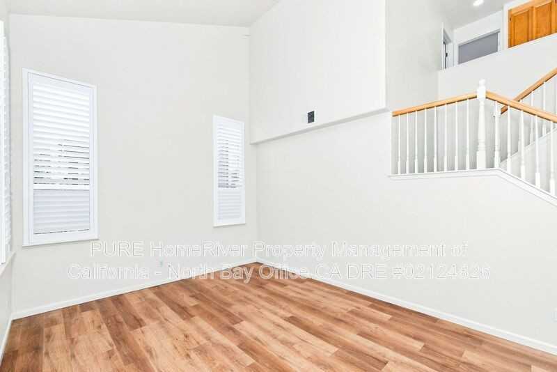 2647 Silver Stone Ln - Photo 4 of 35