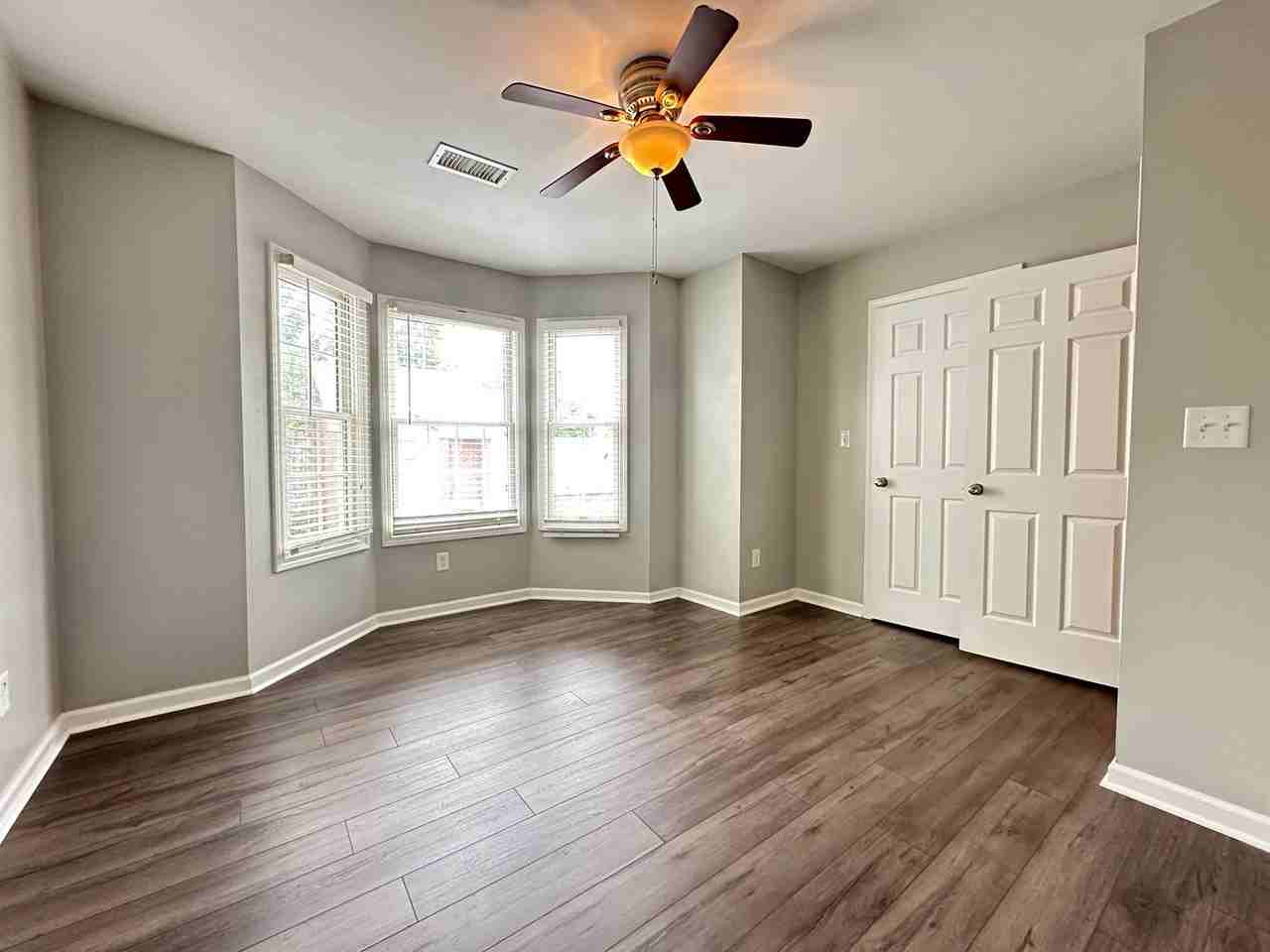 1625 Nicholasville Rd #404 - Photo 3 of 22