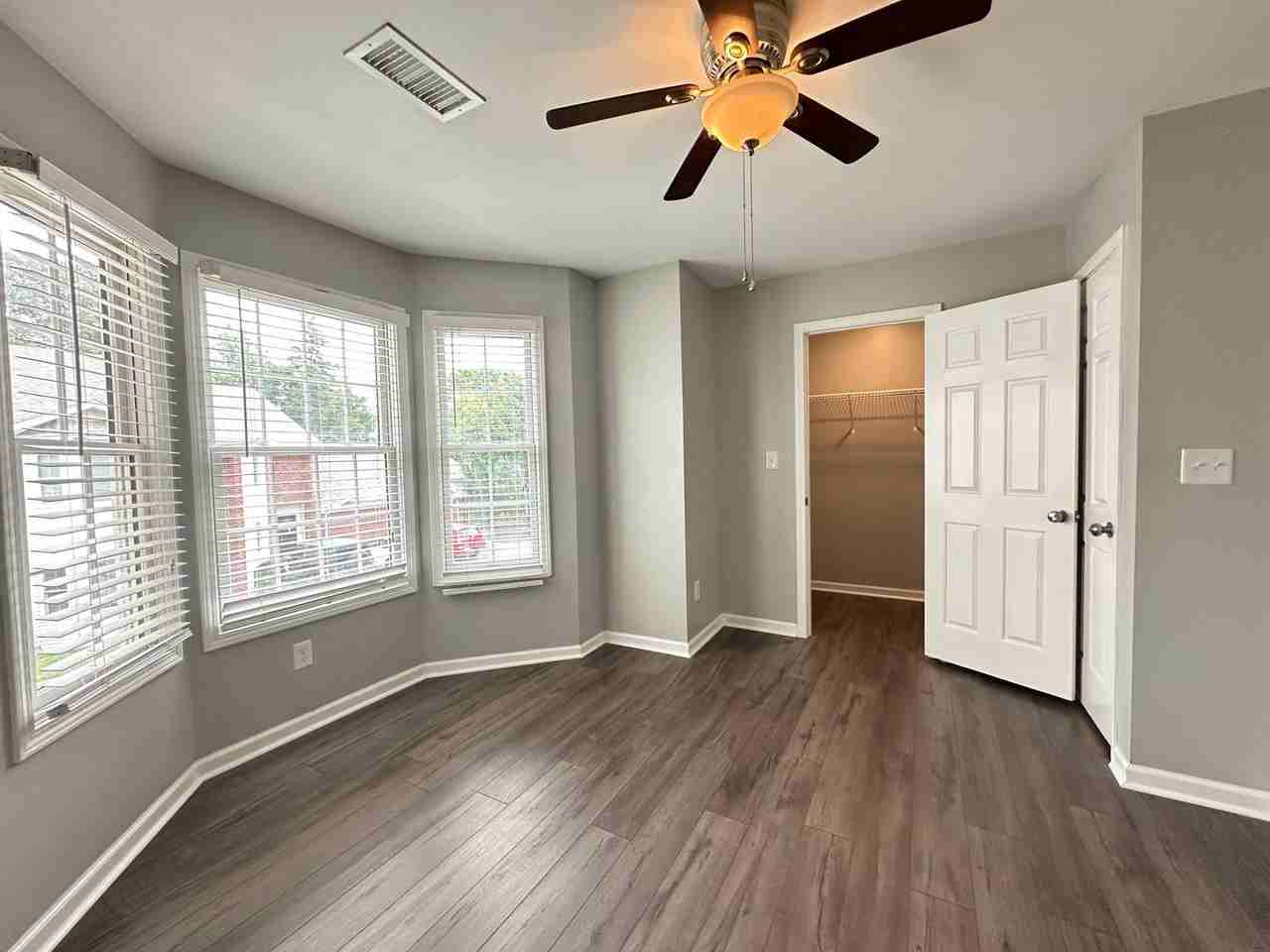 1625 Nicholasville Rd #404 - Photo 4 of 22