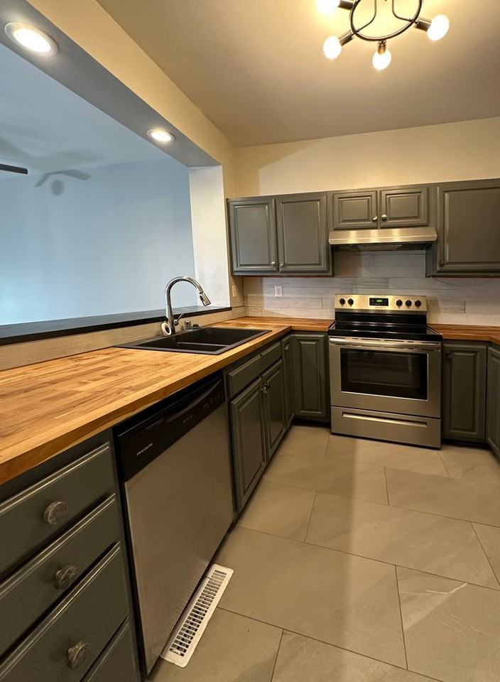 1625 Nicholasville Rd #404 - Photo 7 of 22