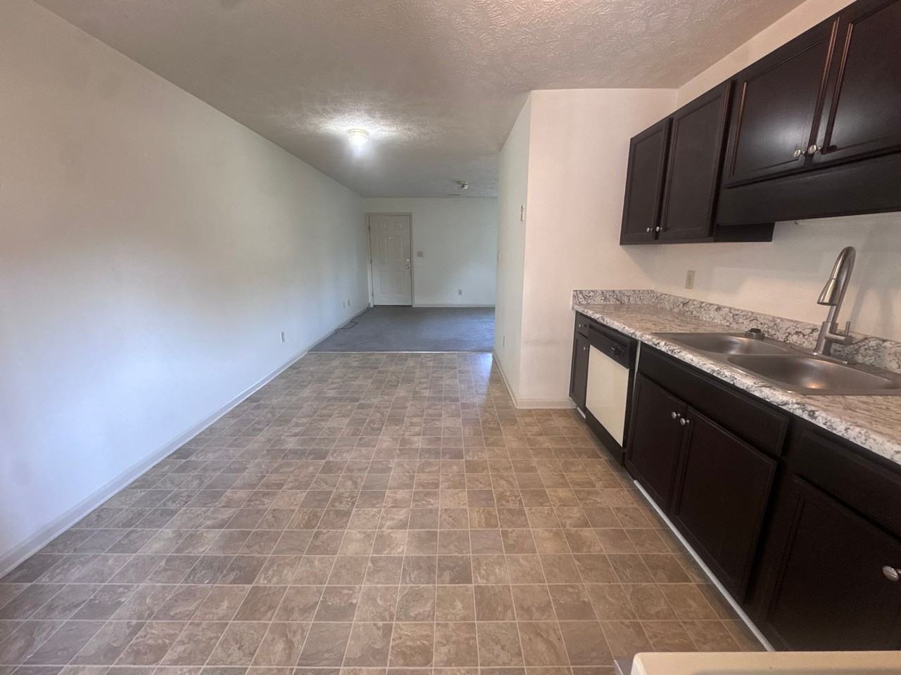 143 Centipede Ln - Photo 7 of 21