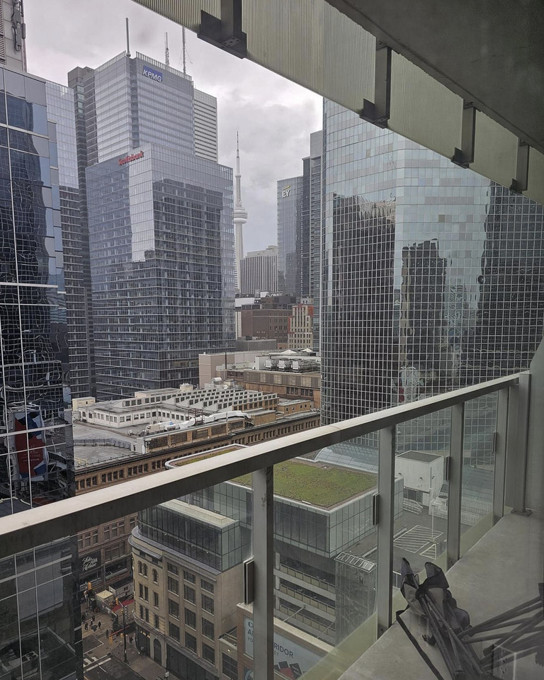197 Yonge Street - Photo 6 of 12