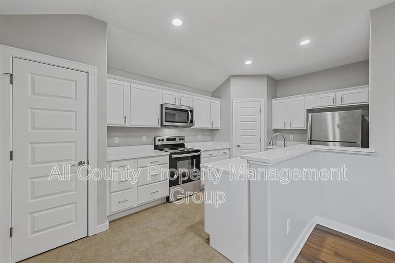 1810 Life Ave - Photo 3 of 19