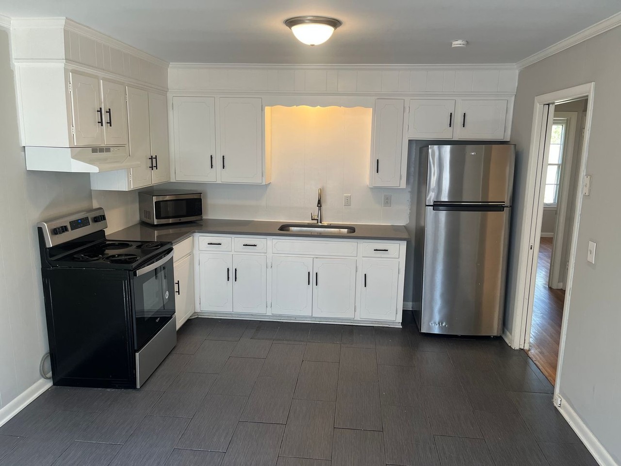 6533 Thunderbird Dr - Photo 5 of 11