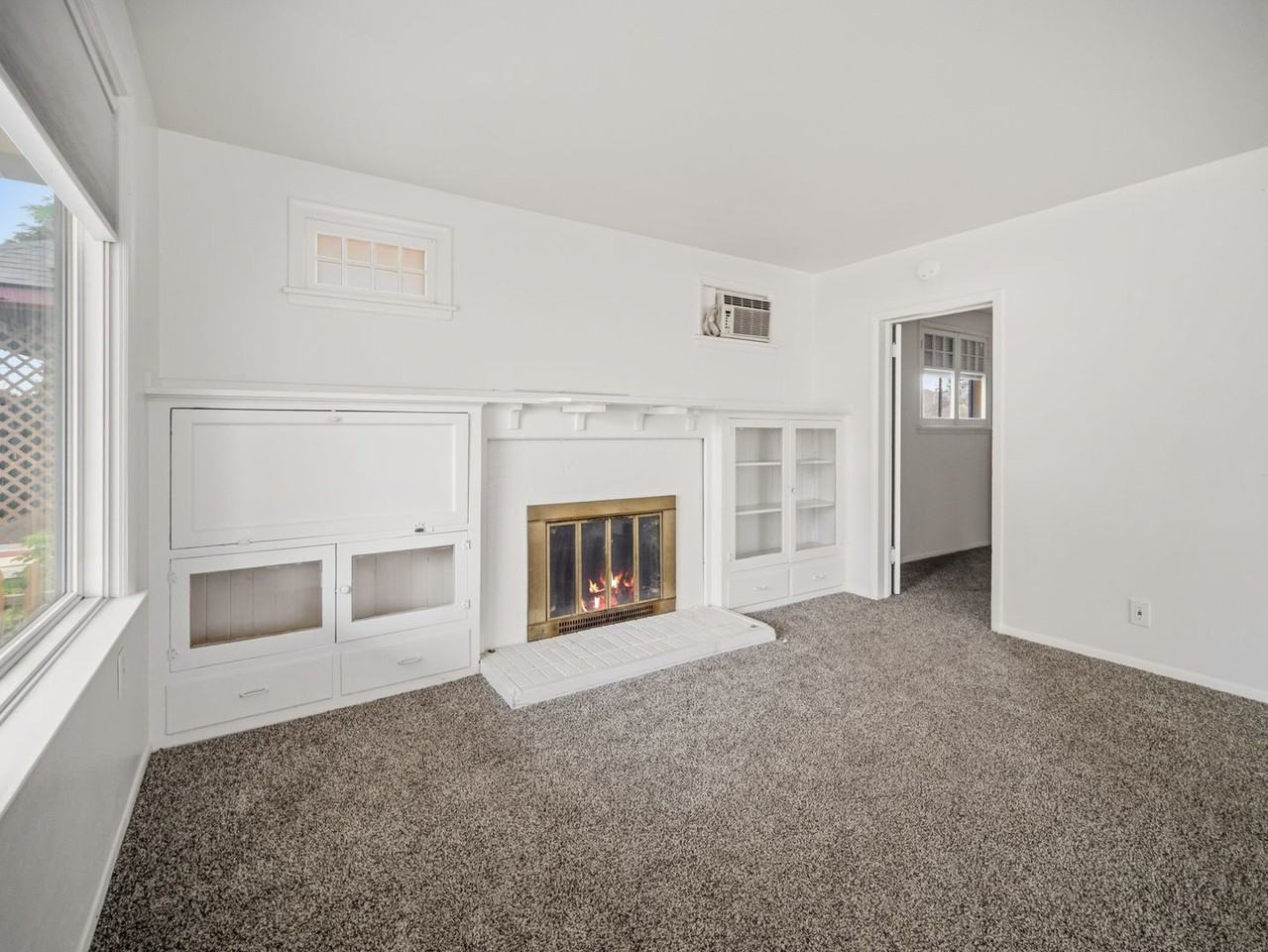 2418 N Cincinnati St - Photo 3 of 43