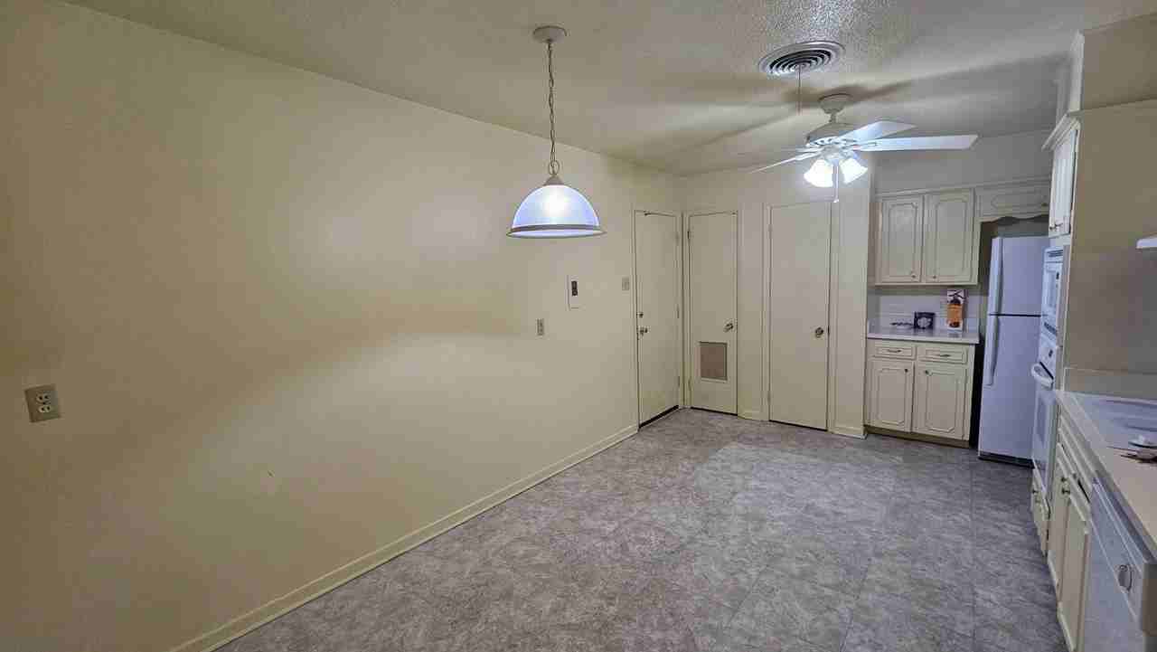 2805 Carter St - Photo 5 of 14