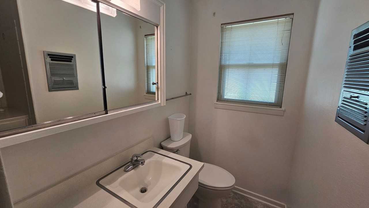 2805 Carter St - Photo 7 of 14