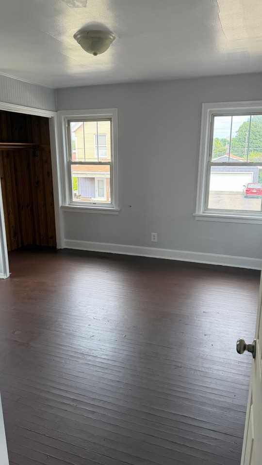 212 212 1.2 friendship st - Photo 6 of 7