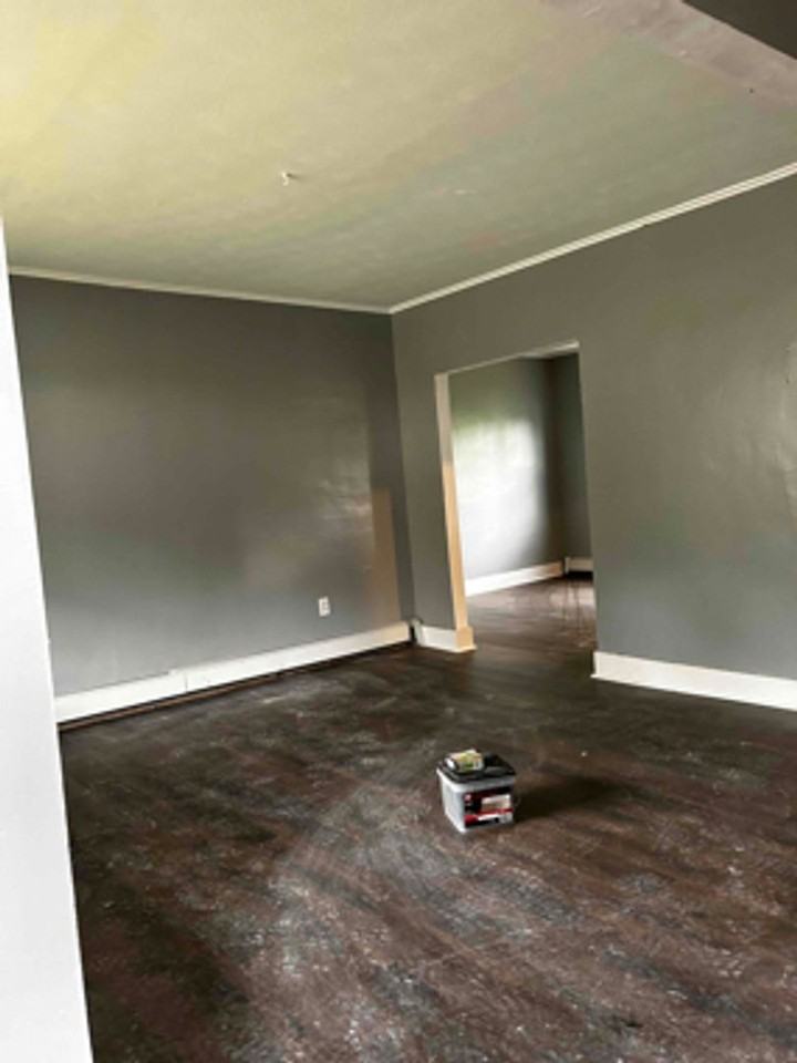 175 Belmont St - Photo 2 of 11