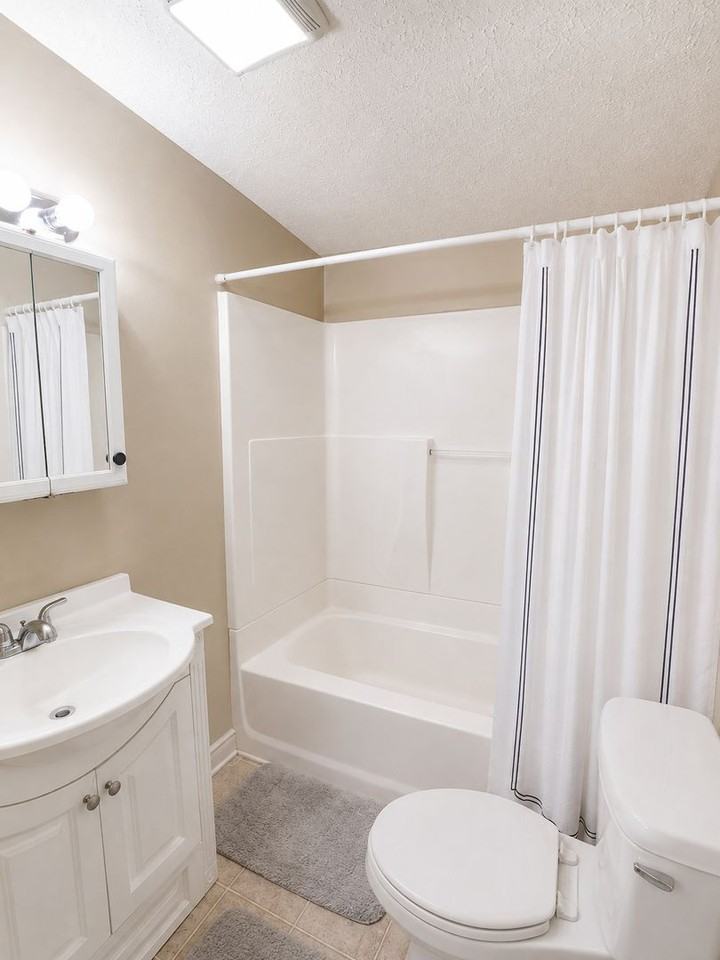 802 Golfview Dr - Photo 4 of 12