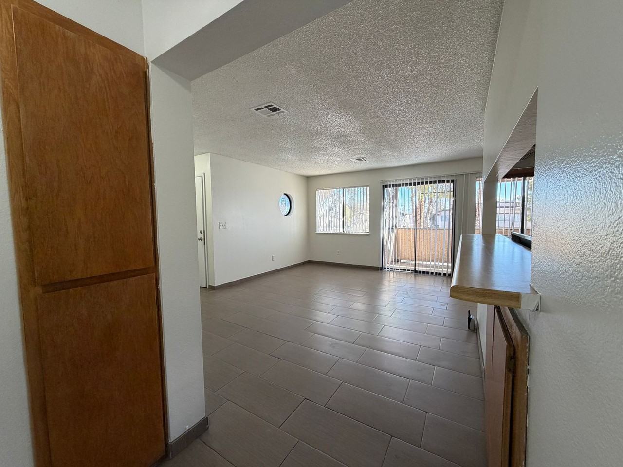 3704 Scuba Cir - Photo 3 of 16