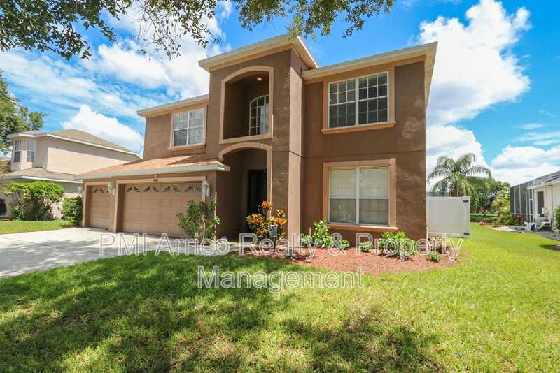 9018 Pinebreeze Dr - Photo 3 of 45