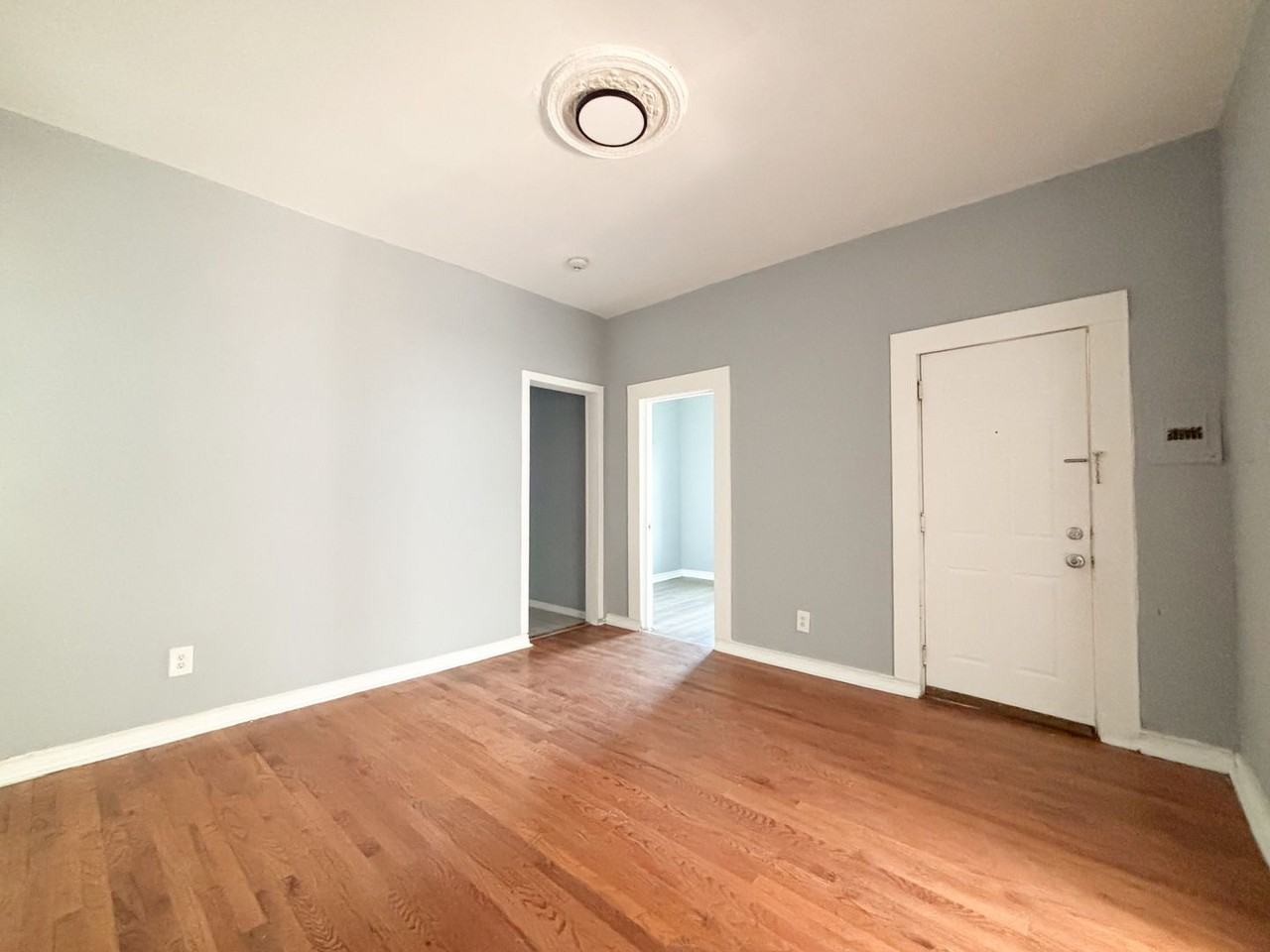 478 15th Ave - Photo 2 of 26