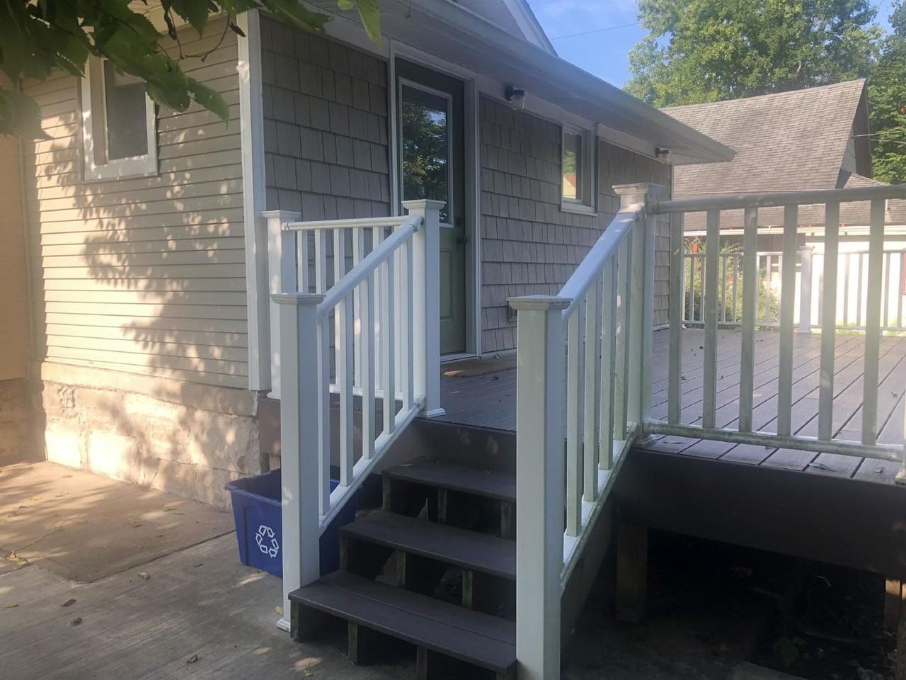 321 E University St - Photo 2 of 49