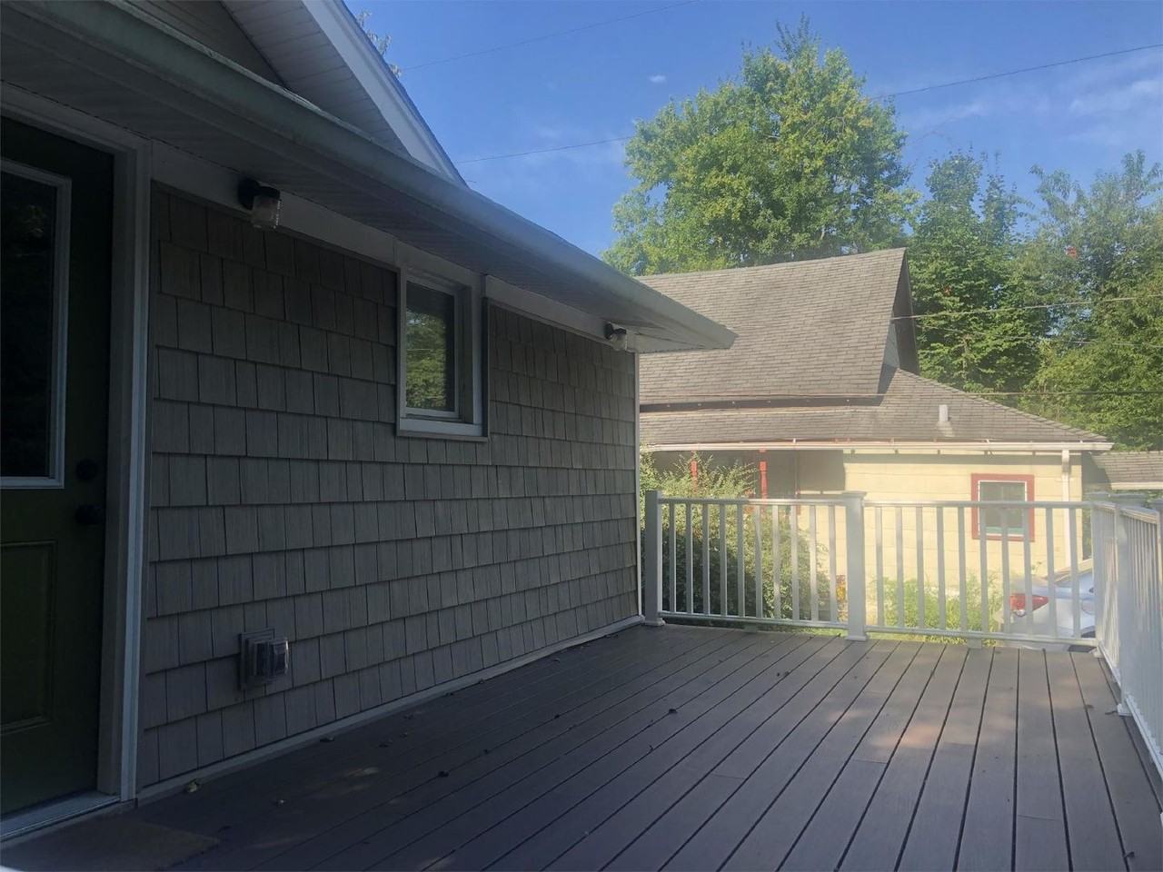 321 E University St - Photo 3 of 49