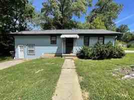 featured image of 403 N Roosevelt St