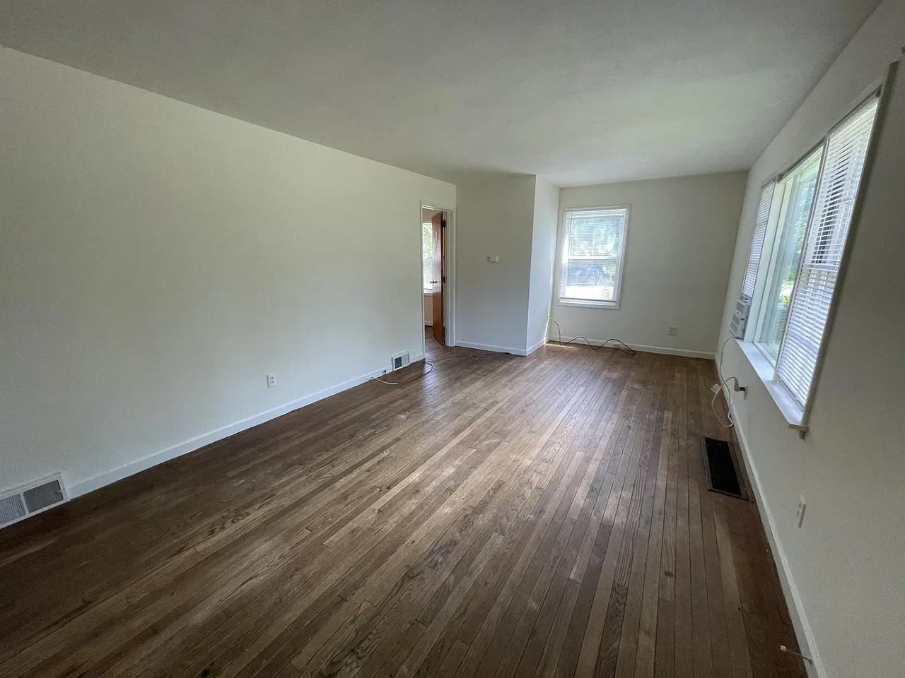 403 N Roosevelt St - Photo 6 of 25