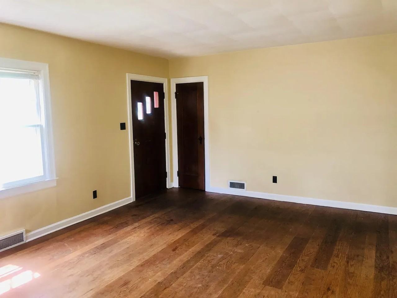 510 S Mitchell St - Photo 4 of 22