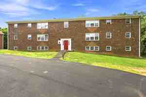 featured image of 142 Wesley Dr