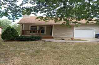 3618/3620 SW Kiowa Street - Photo 1 of 1