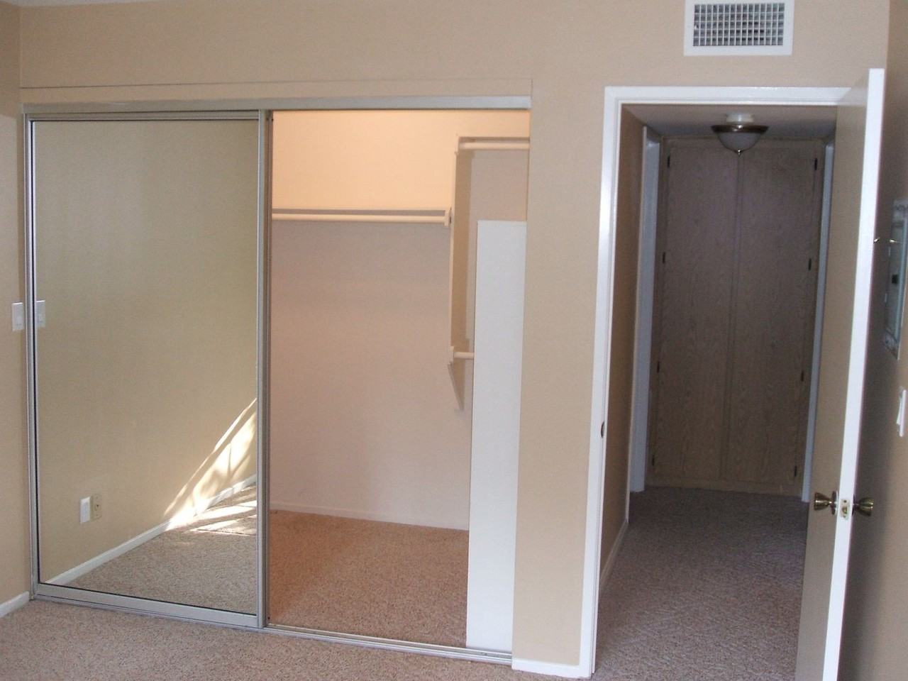 Vista Verdugo Apartments LP - Photo 5 of 14