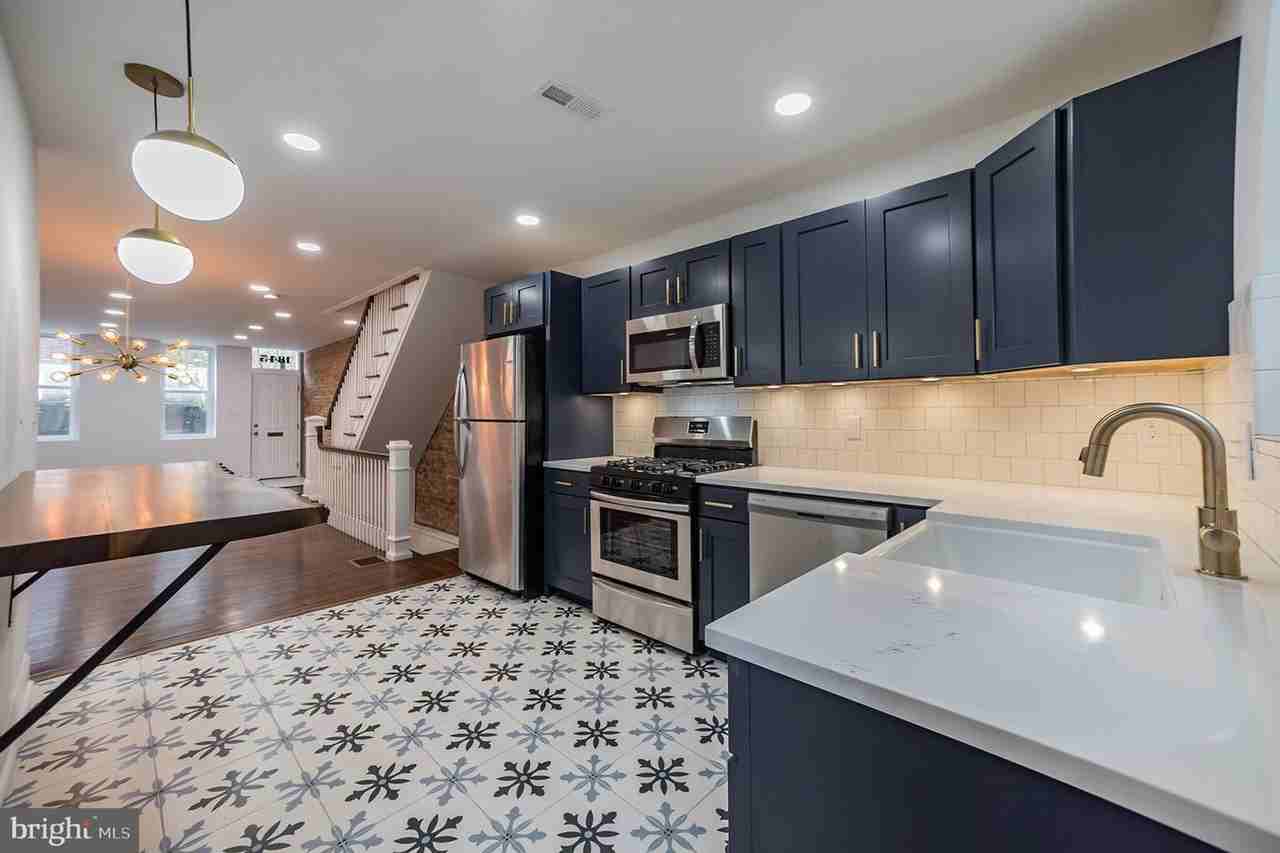1845 S Sartain St - Photo 5 of 27