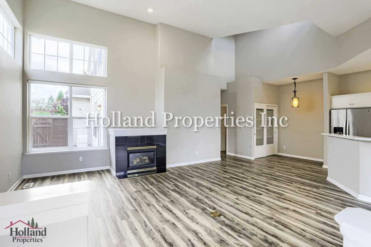 4914 Nw Huserik Dr - Photo 4 of 29