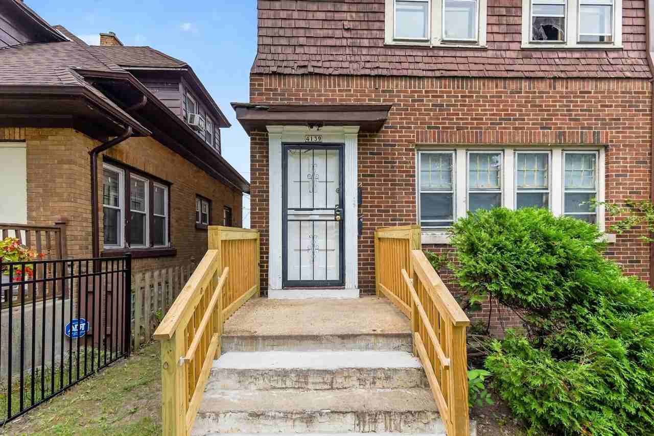4139 N 22nd St - Photo 4 of 29