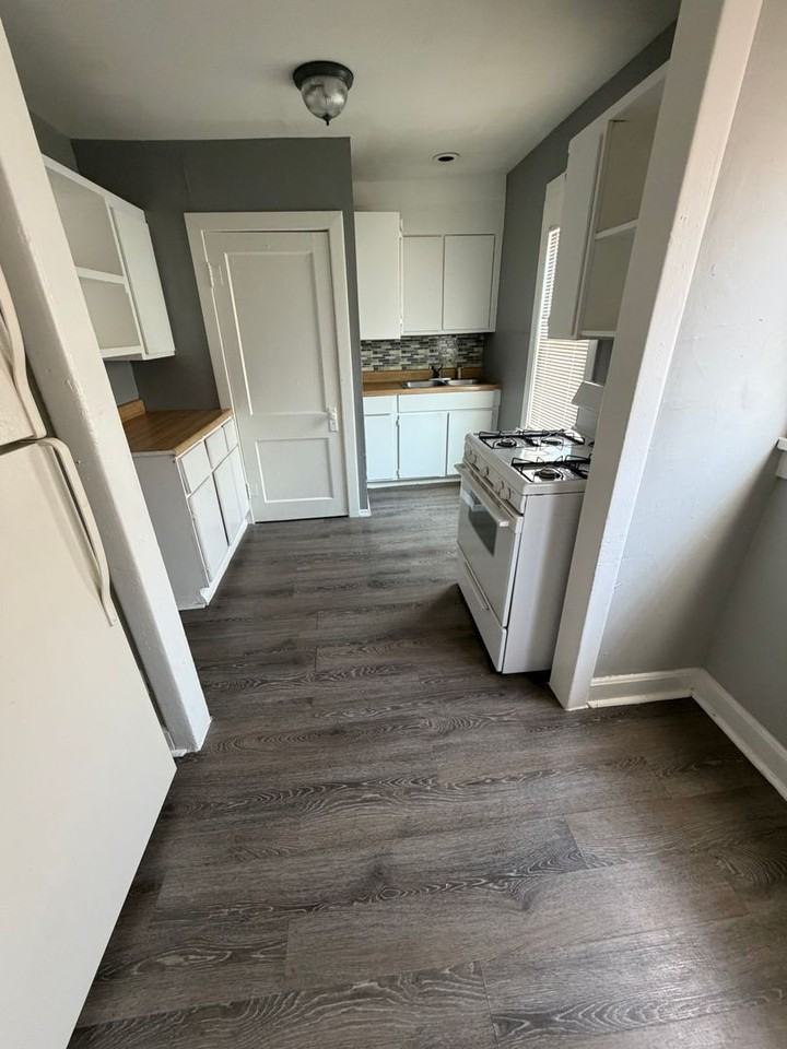 335 W Saint Louis Ave - Photo 4 of 7